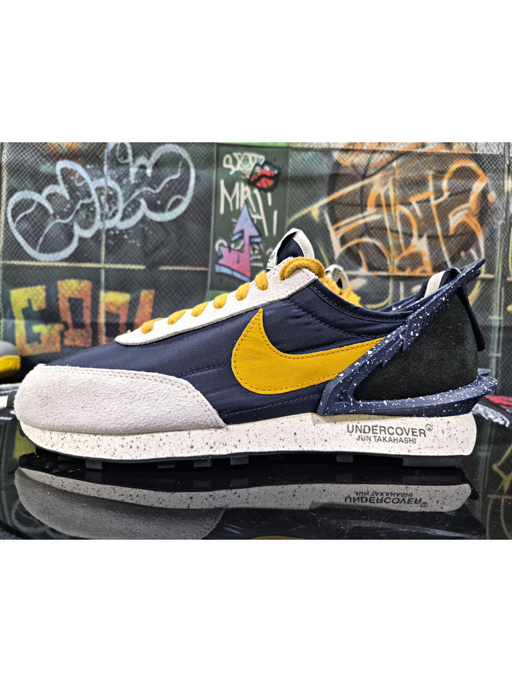Nike Daybreak Undercover X Low Top Sneaker Blue/Yellow/White/Black CJ3295-400